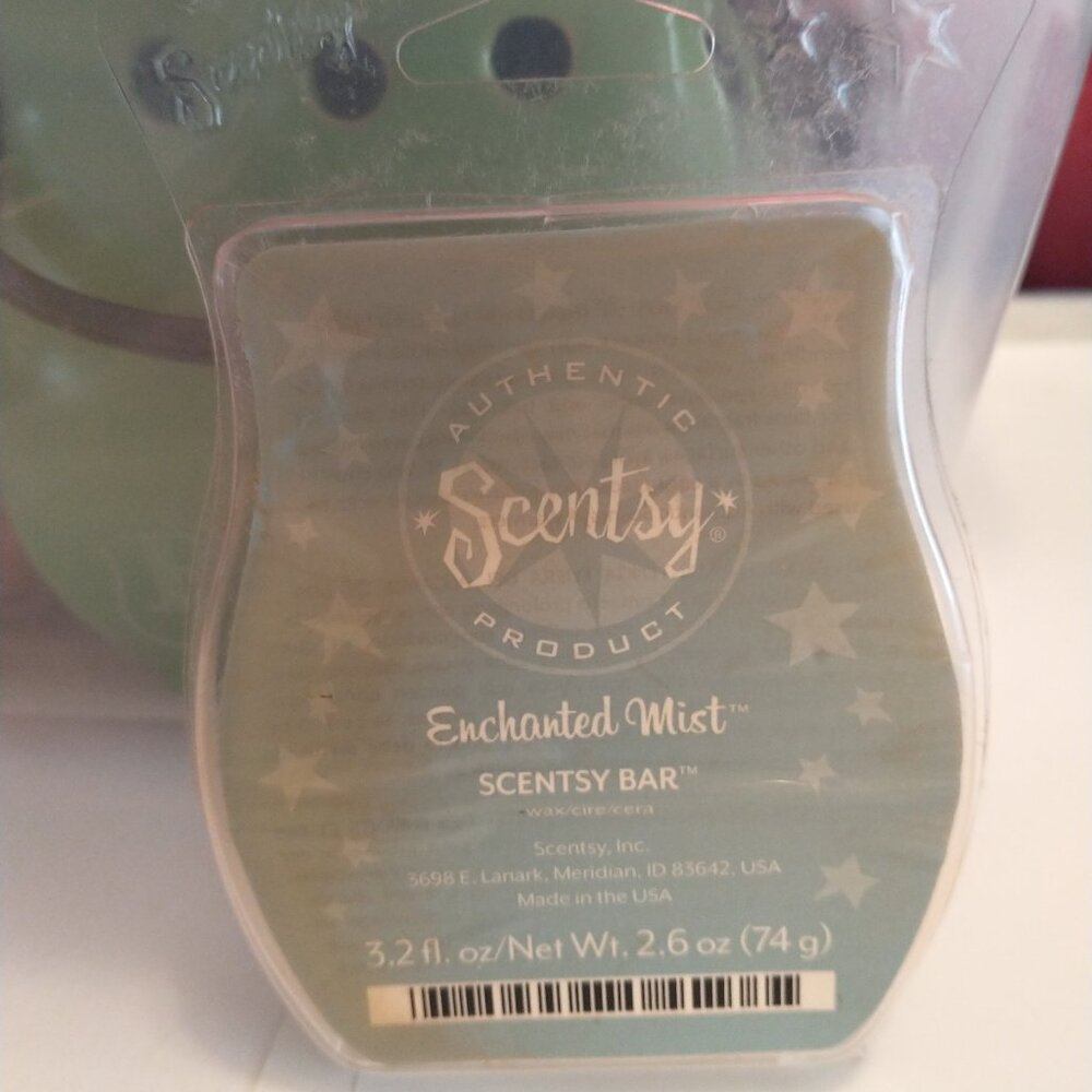 GU Scentsy wax melts....Enchanted Mist